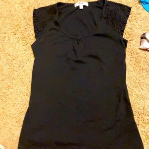 Girls L.e.I.t-shirt size XXL